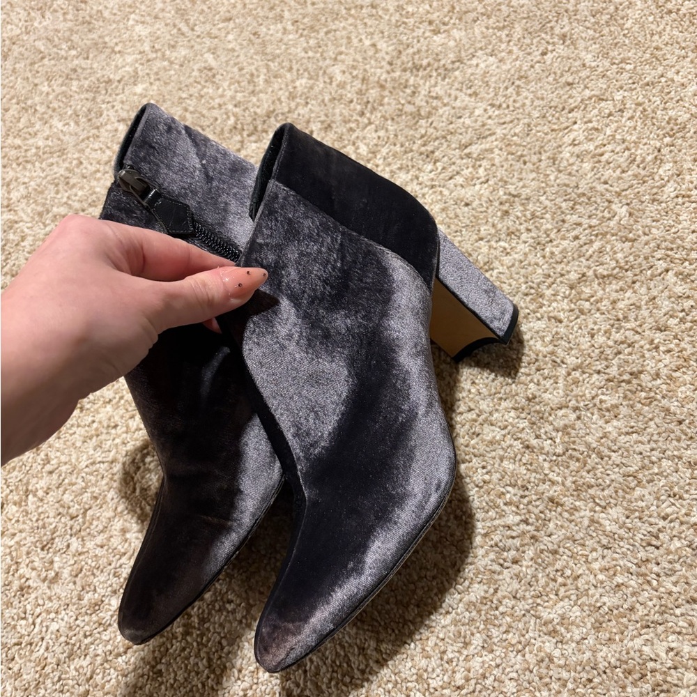 Manolo Blahnik Grey Velvet Pointed Ankle Booties